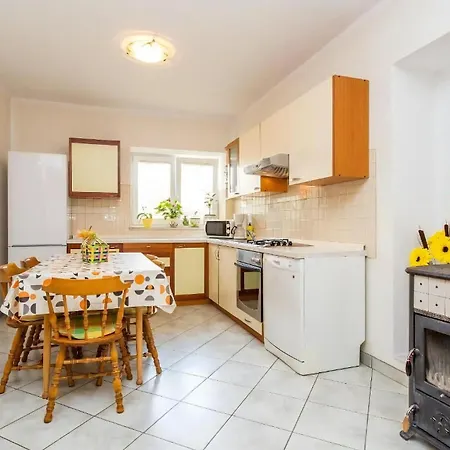 Ana Apartment Polje (Krk)